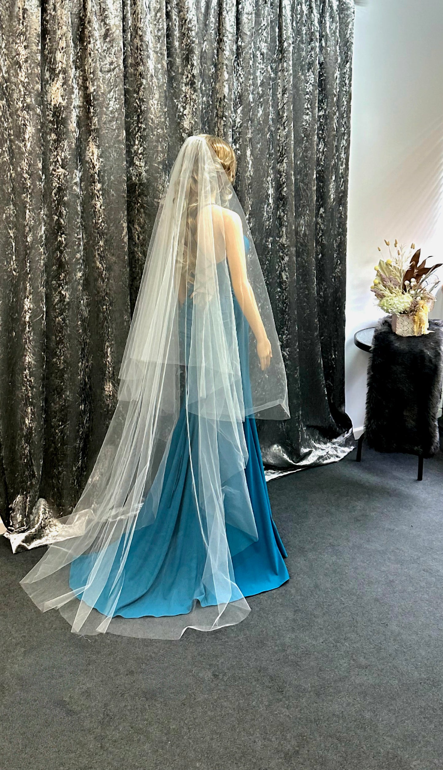 Floor Length 2 Tier Veil (1.9m with 90cm Blusher)